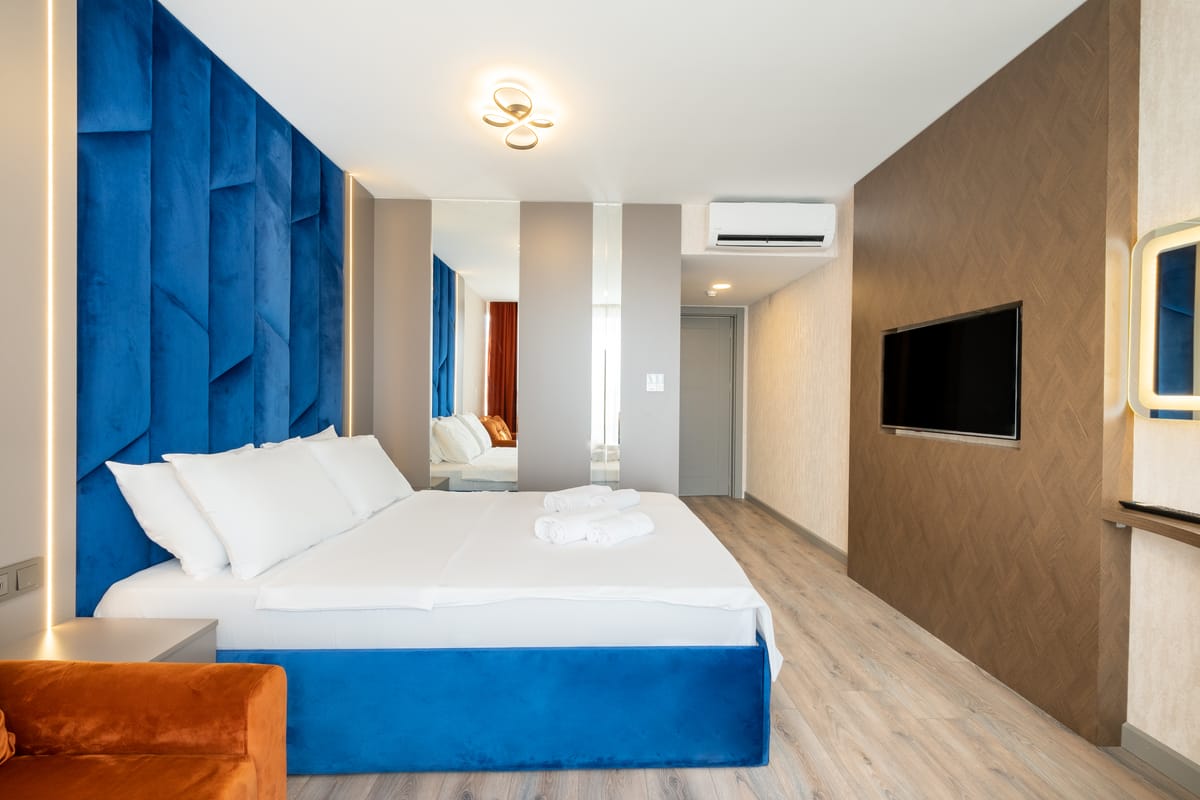 The Port Güzelyalı Otel — 1