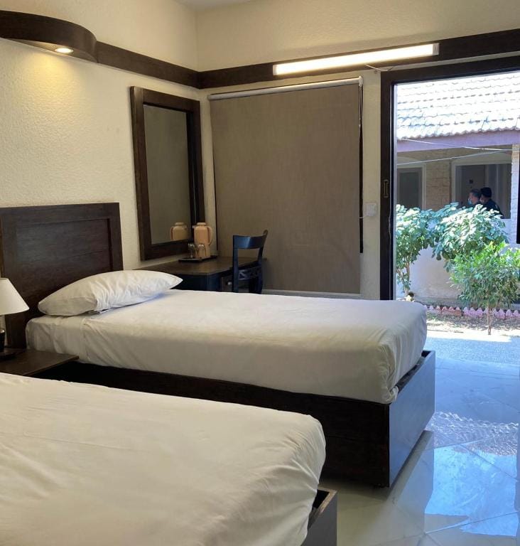 Airport Hotel — 3