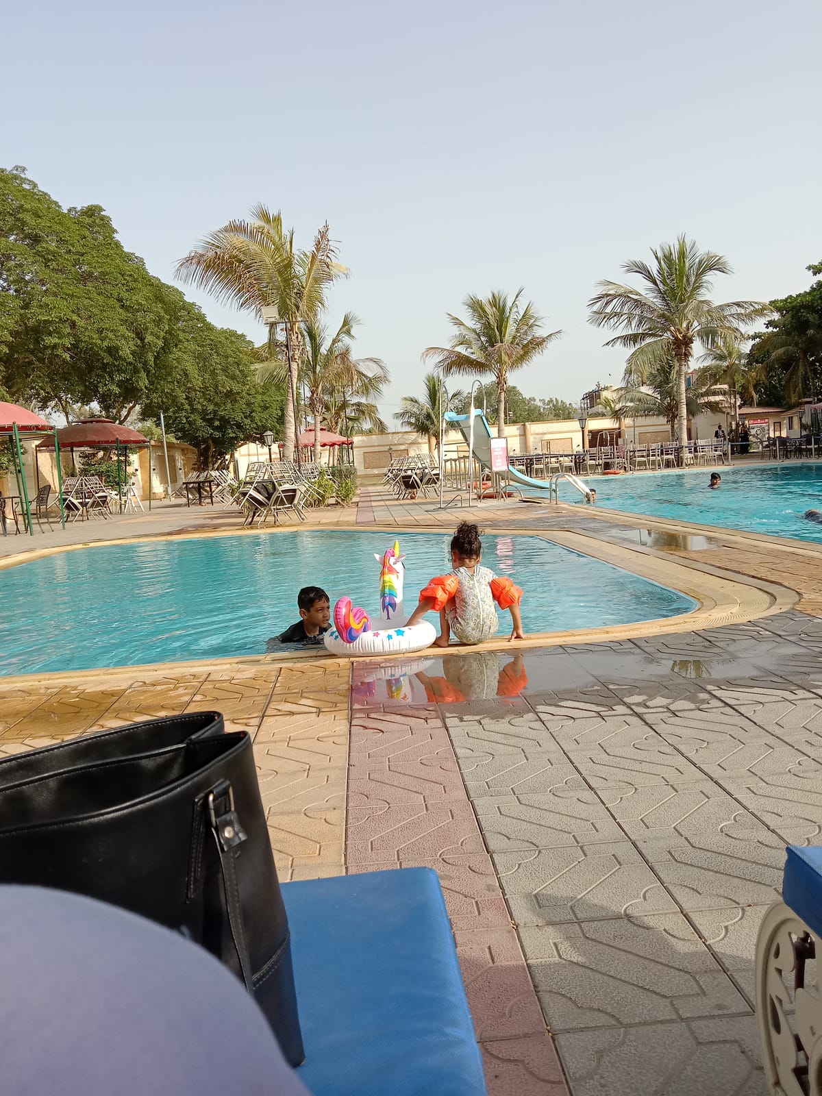 Avari hotel Karachi — 1