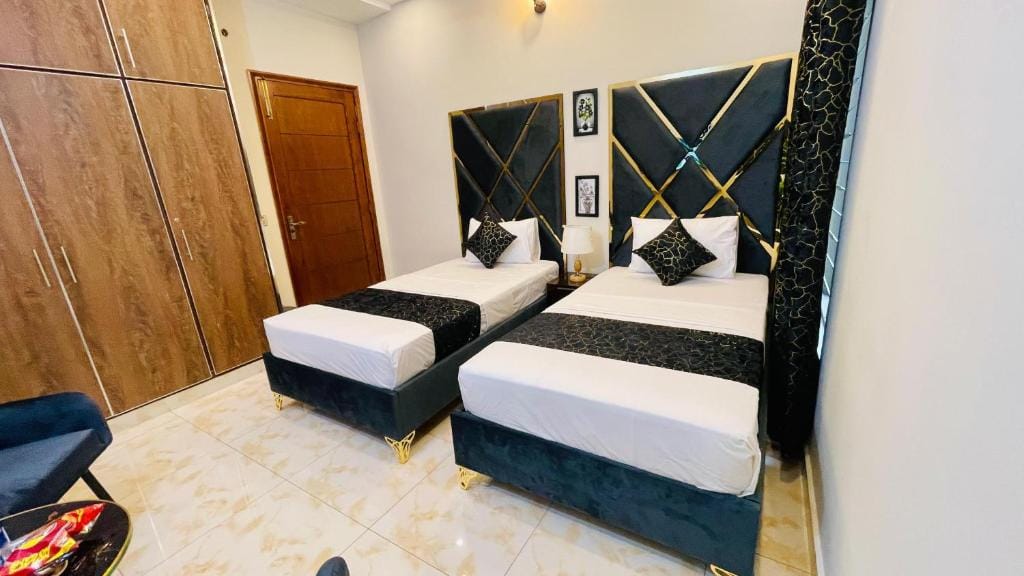 Avari hotel Karachi — 4