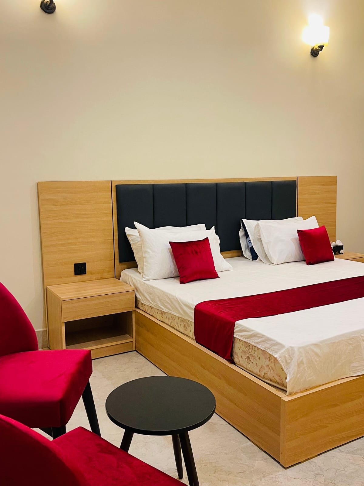 Elegant Guest House Karachi — 1