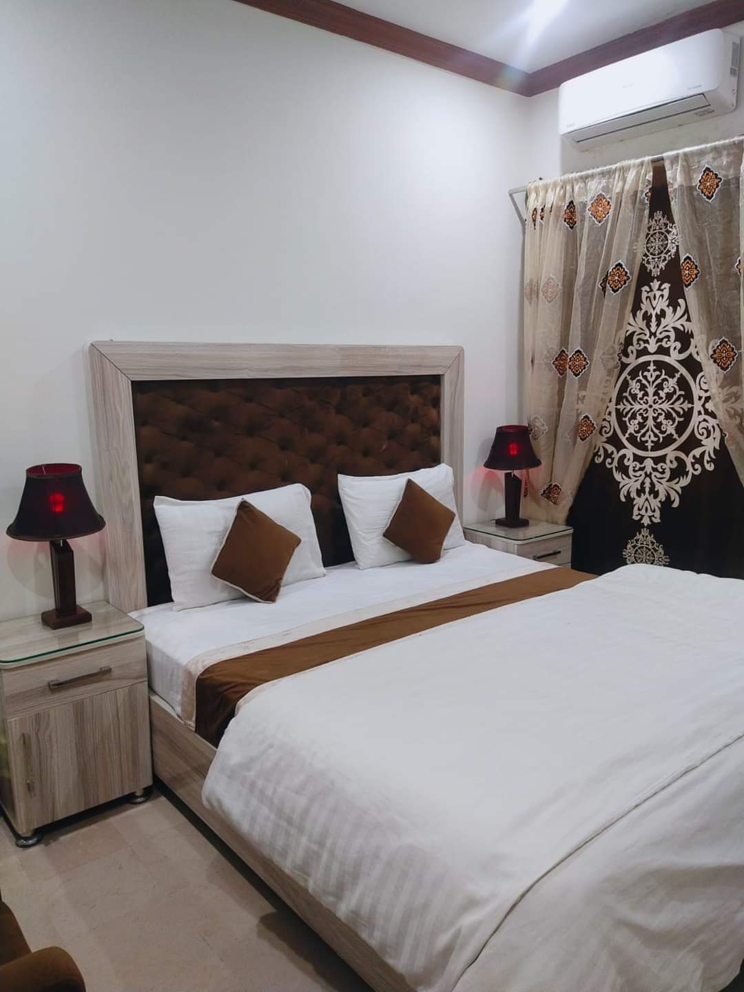 Executive Inn Guest House — 5