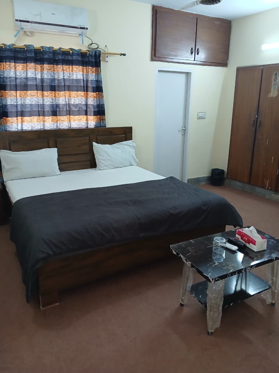 Family Inn — 2