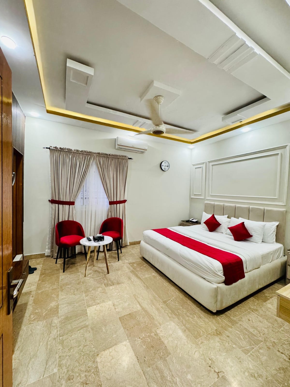Holiday One Hotel and Suites – Gulshan-4 — 5
