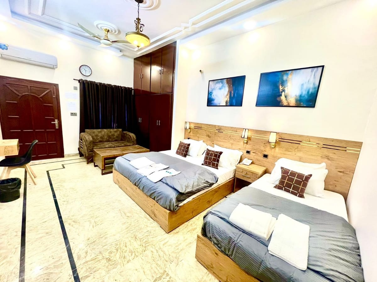 Royal Inn Chalet — 2