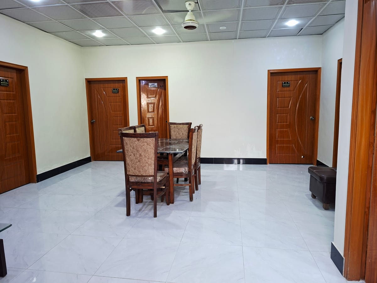 Royal Residency Guest House — 4