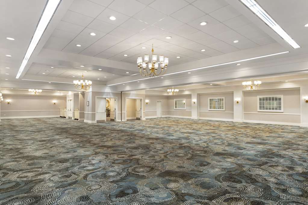 Best Western Mill River Manor — 5