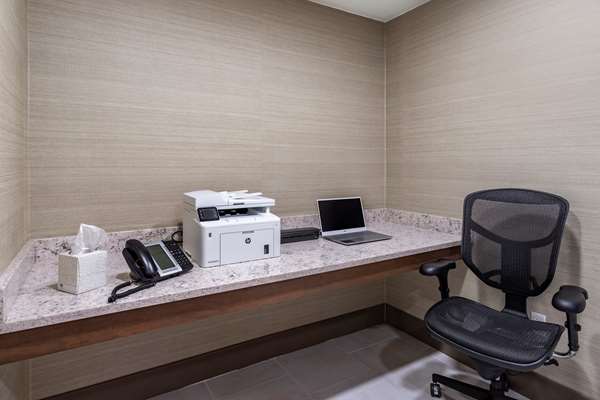 Comfort Inn JFK Airport — 5