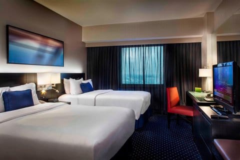 Courtyard by Marriott New York JFK Airport — 1