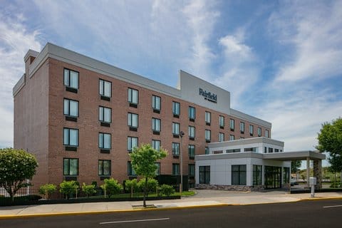 Fairfield Inn New York JFK Airport — 4