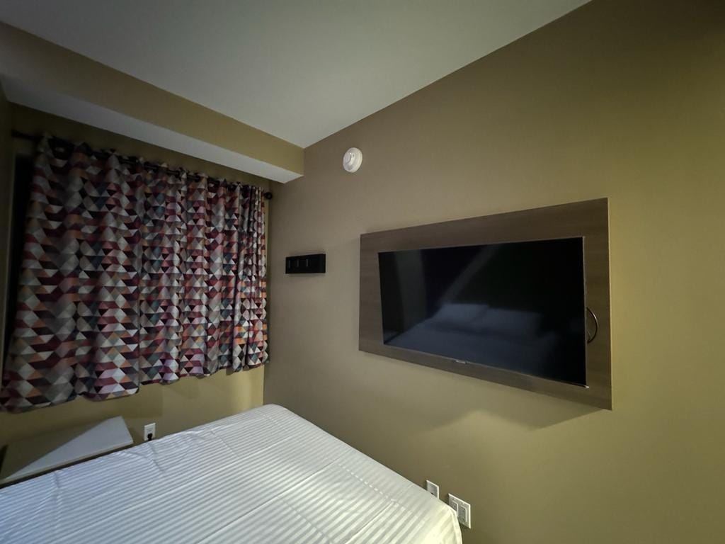 Moon Hotel Brooklyn — 2