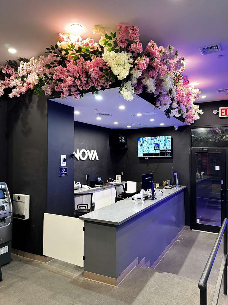 Nova Hotel JFK Airport - Free Parking — 5