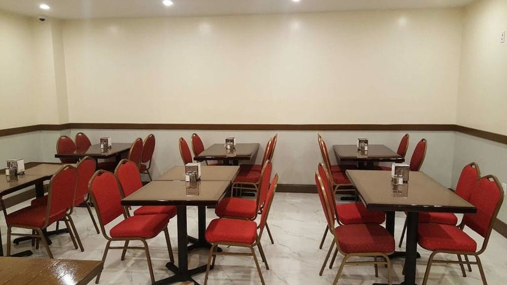 Queens Hotel — 5