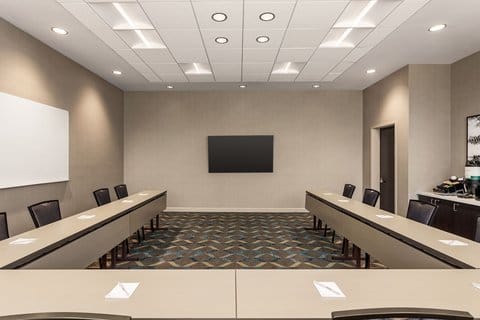 Residence Inn by Marriott New York JFK Airport — 5