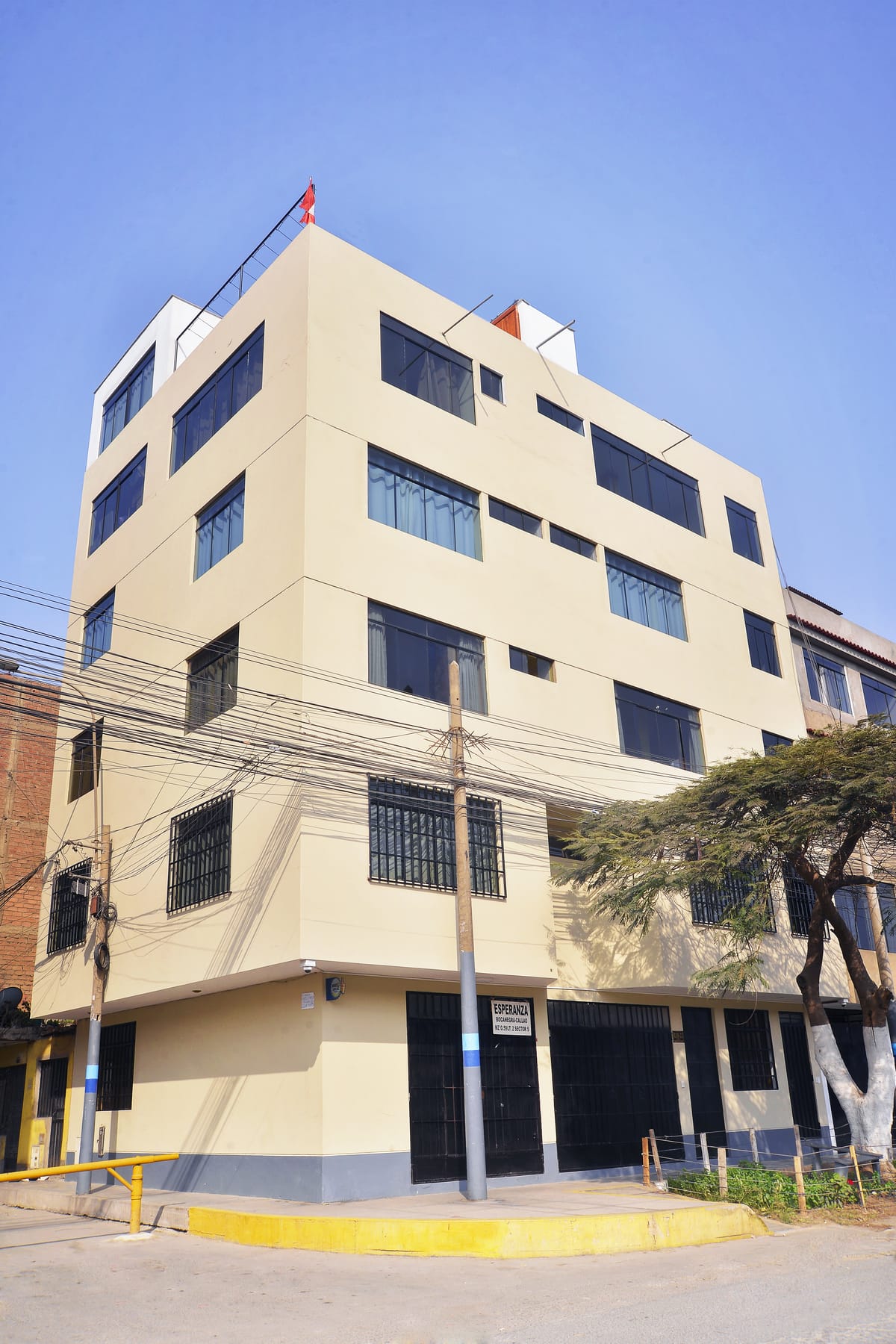 Hostel Esperanza — 4