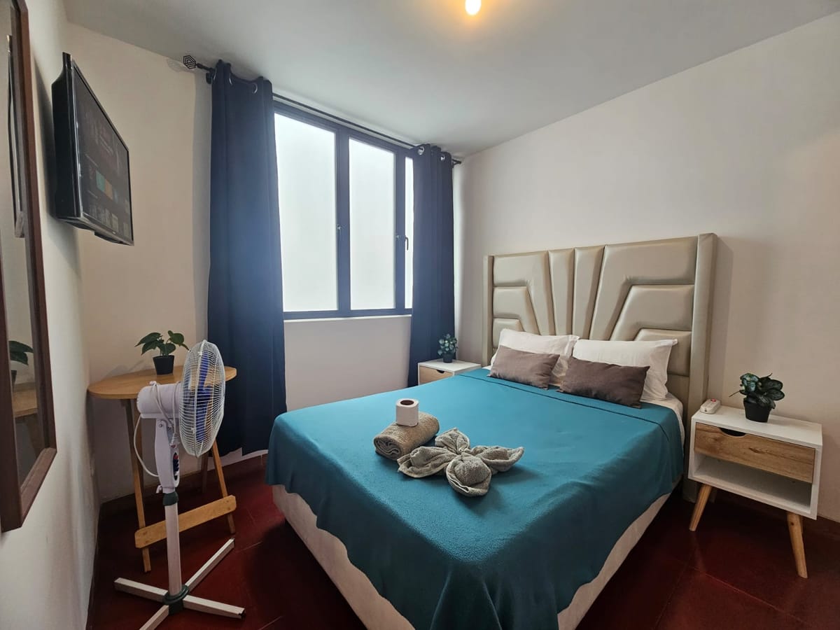 Lima Airport Hostel — 2