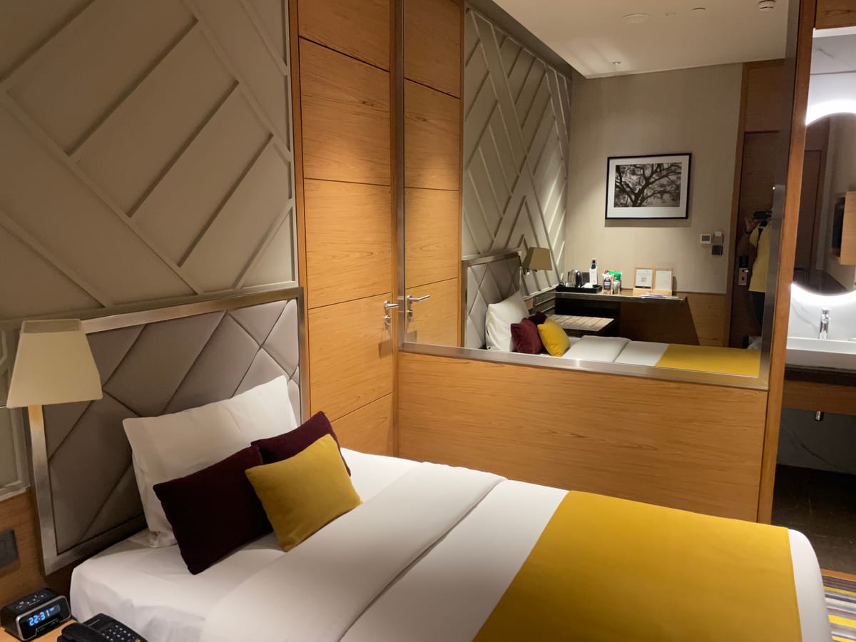 080 Transit Hotel — 1