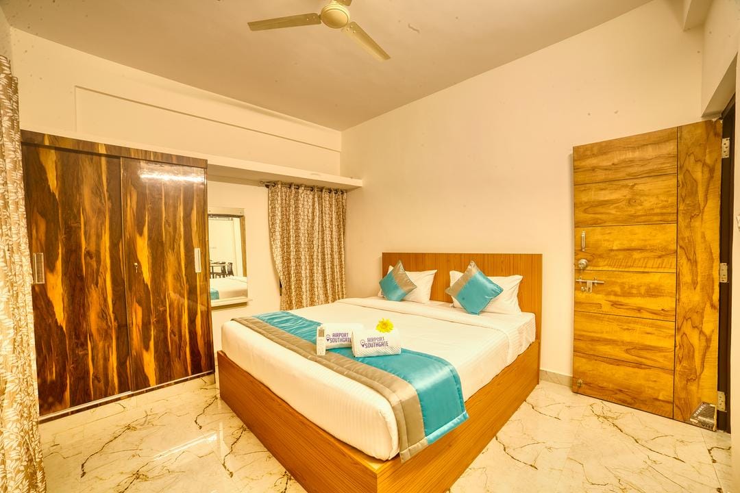Hotel Airport Southgate Bangalore — 1