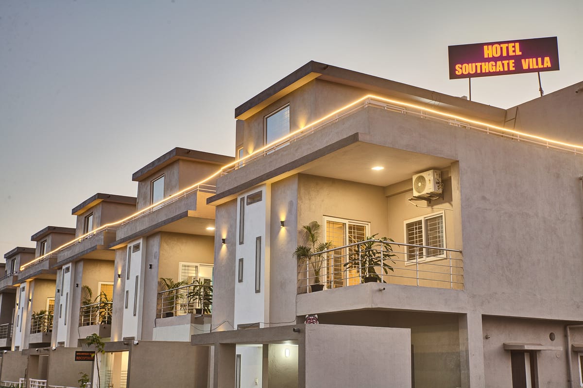 Southgate Villa Hotel near Bangalore International Airport — 2