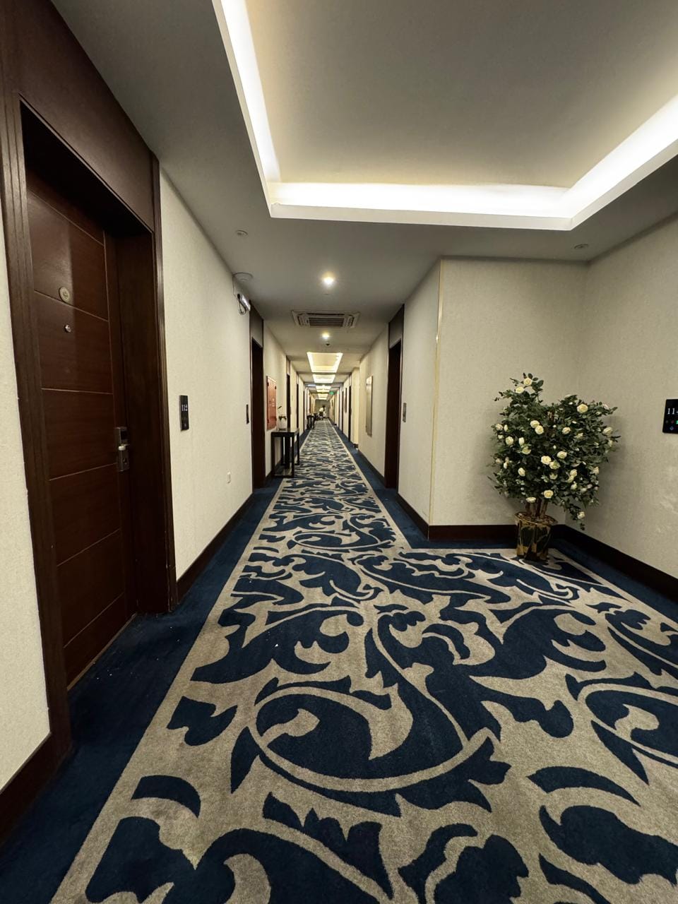 COUPARD HOTEL — 4