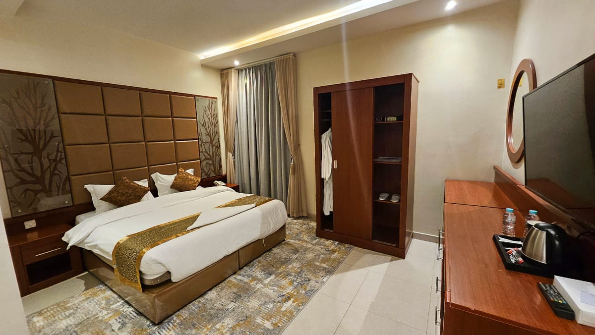 Open Hotel — 3