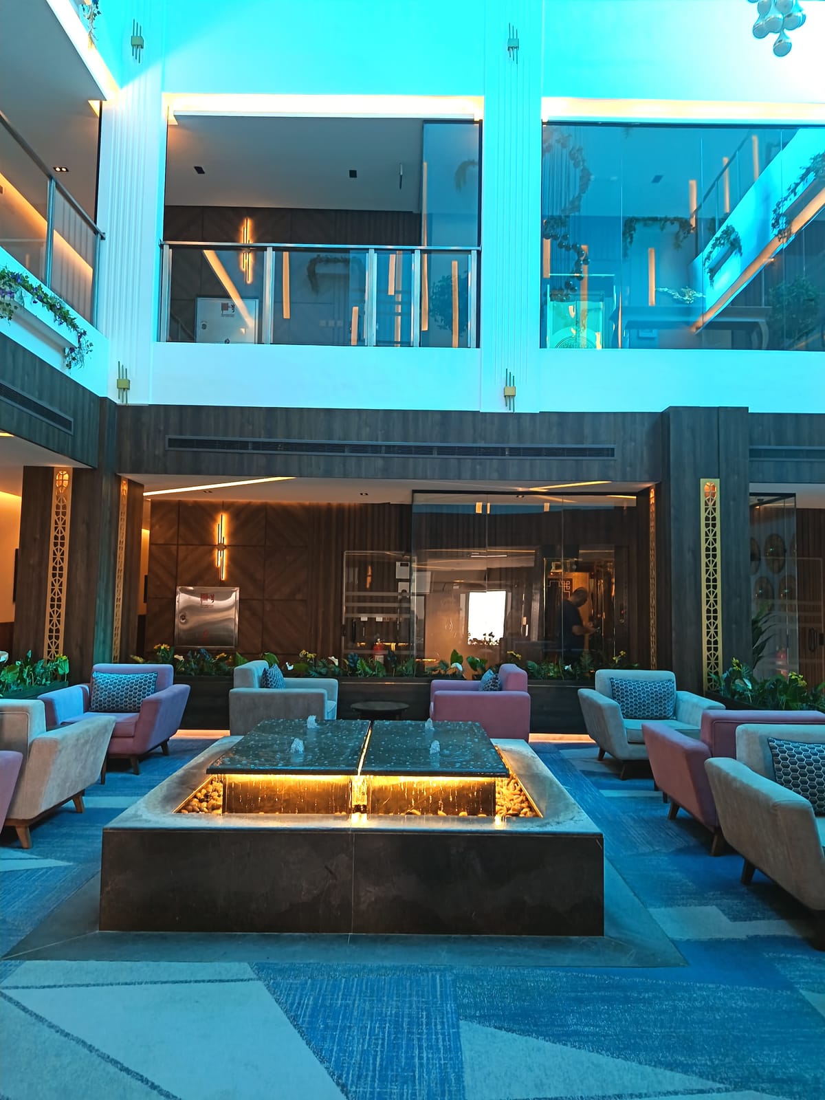 Seven Gardens Hotel يتوافرالعديد من انواع الغرف كما يتوافر غرفة لذوى الاحتياجات الخاصة — 1