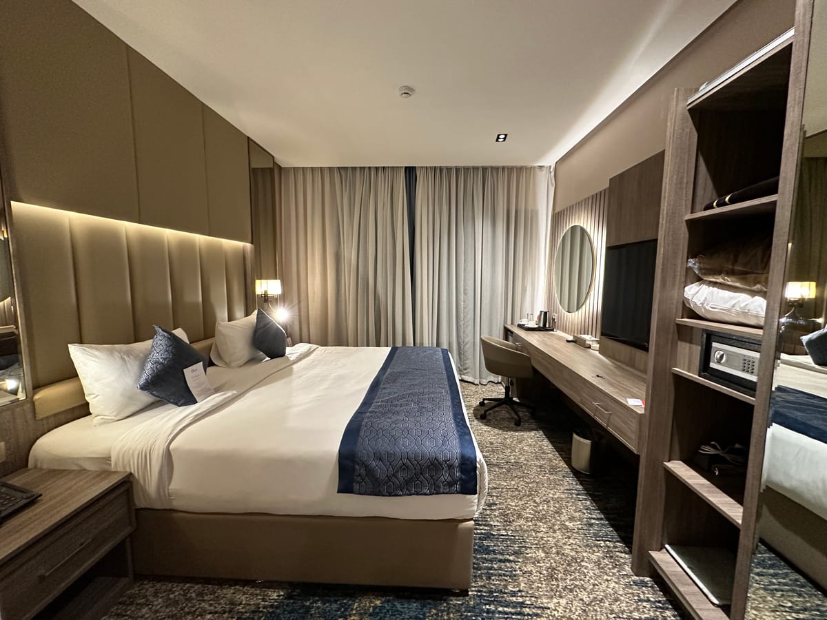 Seven Gardens Hotel يتوافرالعديد من انواع الغرف كما يتوافر غرفة لذوى الاحتياجات الخاصة — 3