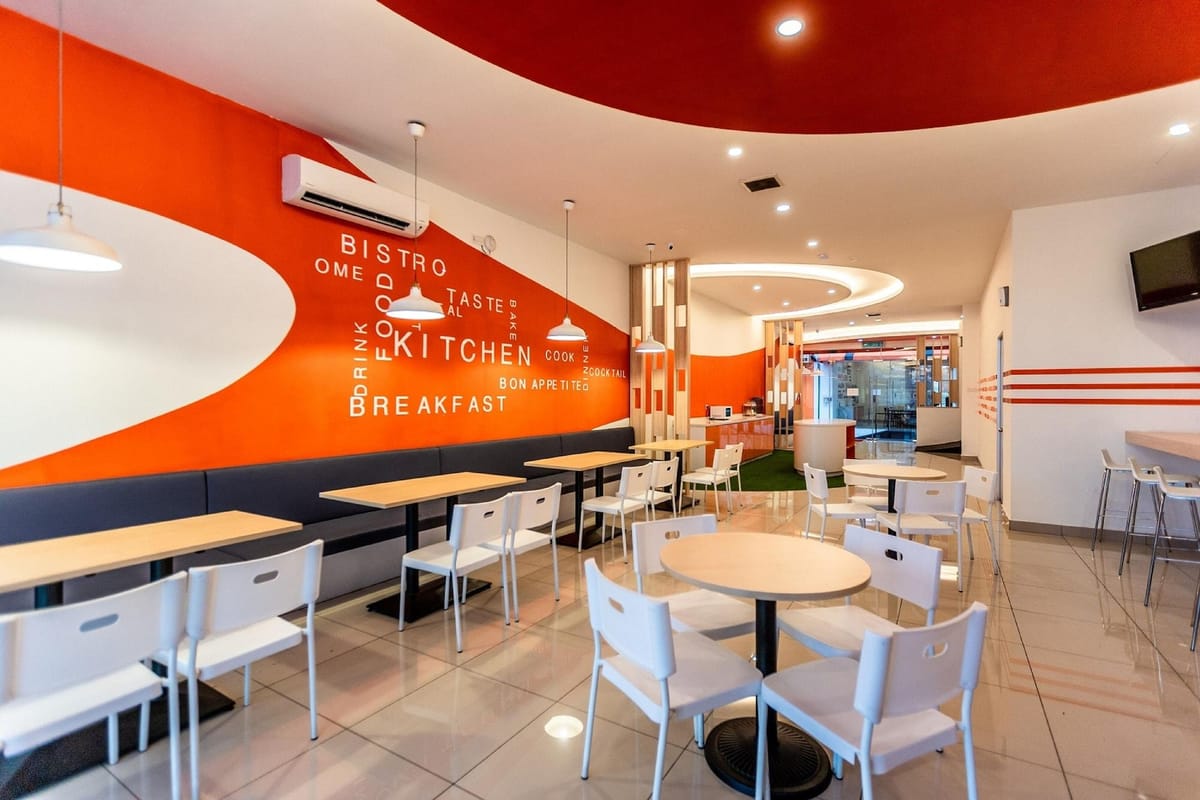1 Orange Hotel KLIA & KLIA2 — 2