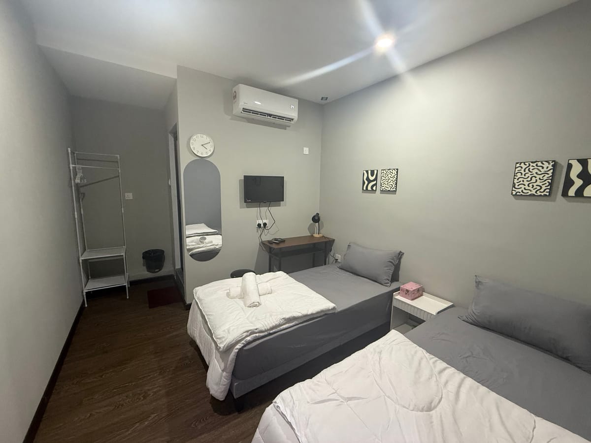 Ab Rich Amore Hotel — 1