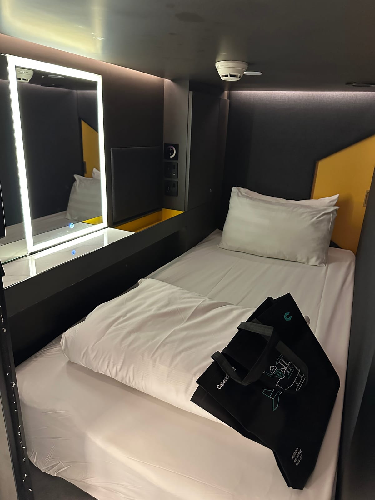Capsule Transit Sleep Lounge KLIA T1 — 3