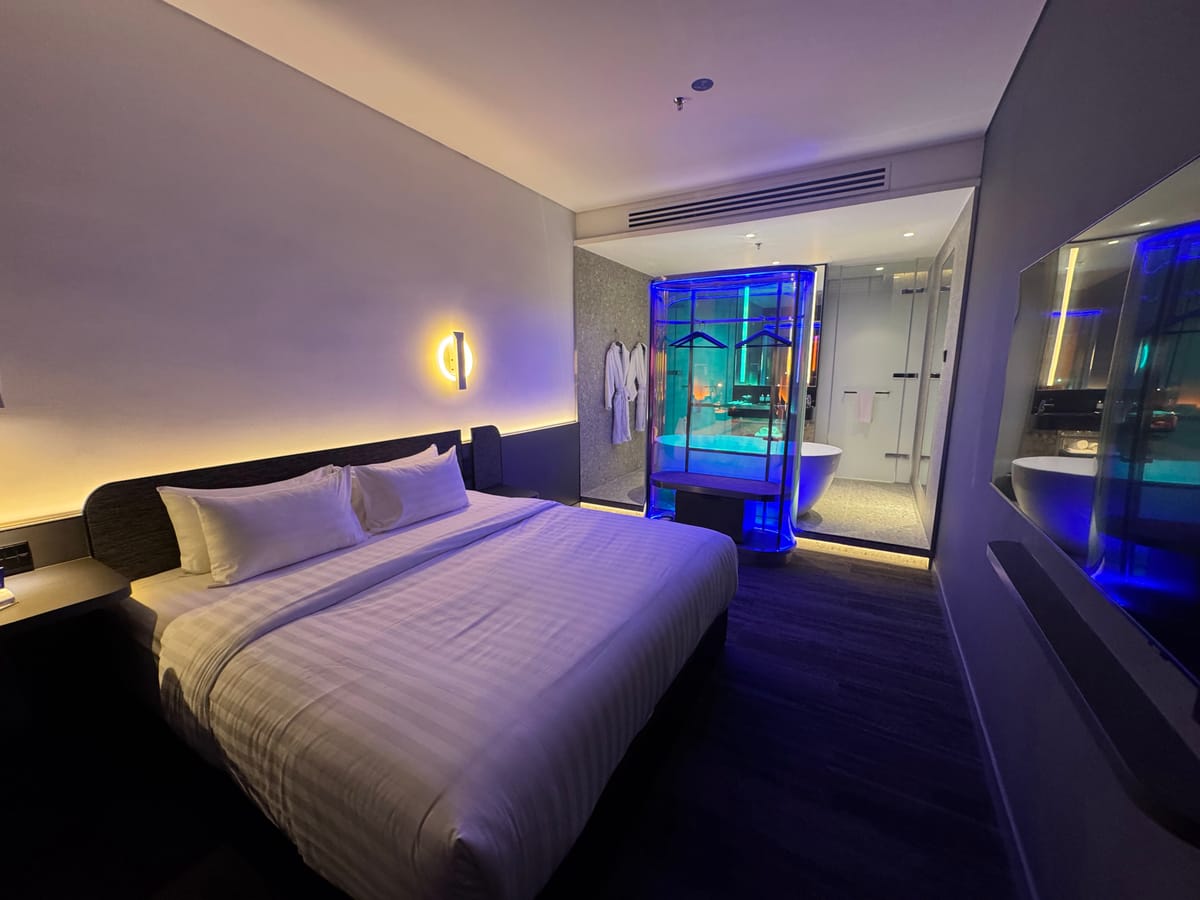 CapsuleTransit MAX (Airport Hotel & Lounge) KLIA T2 — 1