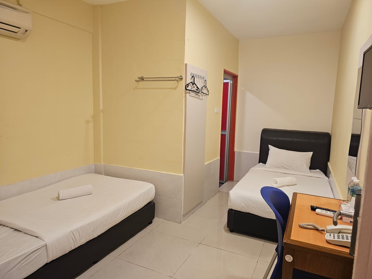 KL Empire Hotel @ KLIA — 2