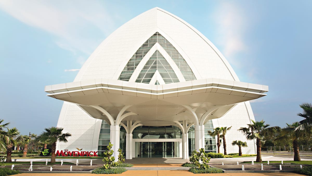 Mövenpick Hotel and Convention Centre KLIA — 1