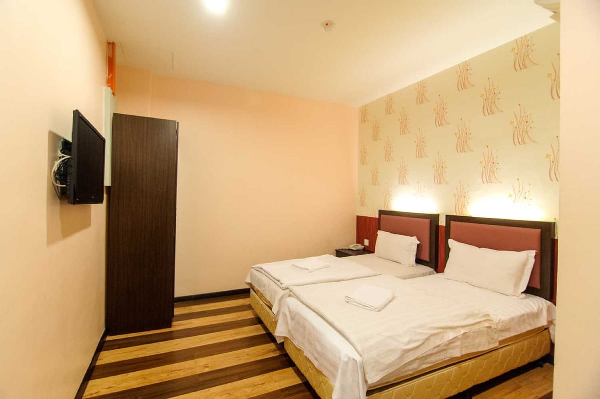 Swing & Pillows By iBilik @ Sky Star KLIA1 & KLIA2, Sepang (Previously known as Sky Star Hotel) — 1