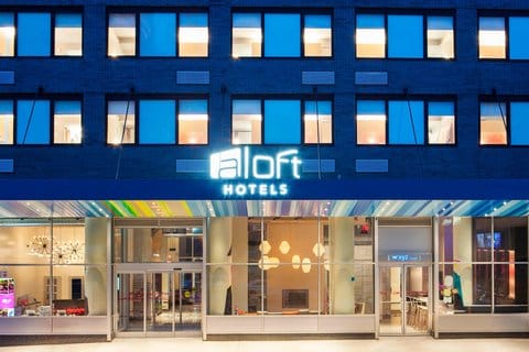 Aloft by Marriott Long Island City-Manhattan View — 5