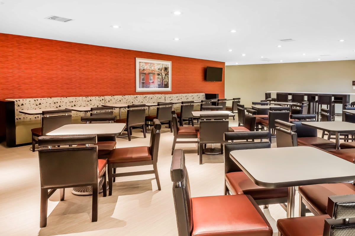 Comfort Inn & Suites — 5