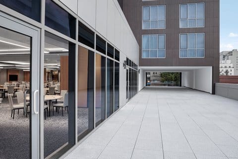 Four Points by Sheraton Flushing — 3