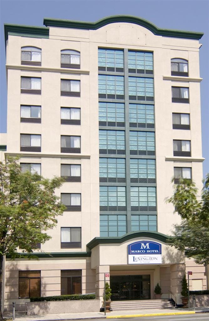 Marco LaGuardia Hotel and Suites — 3