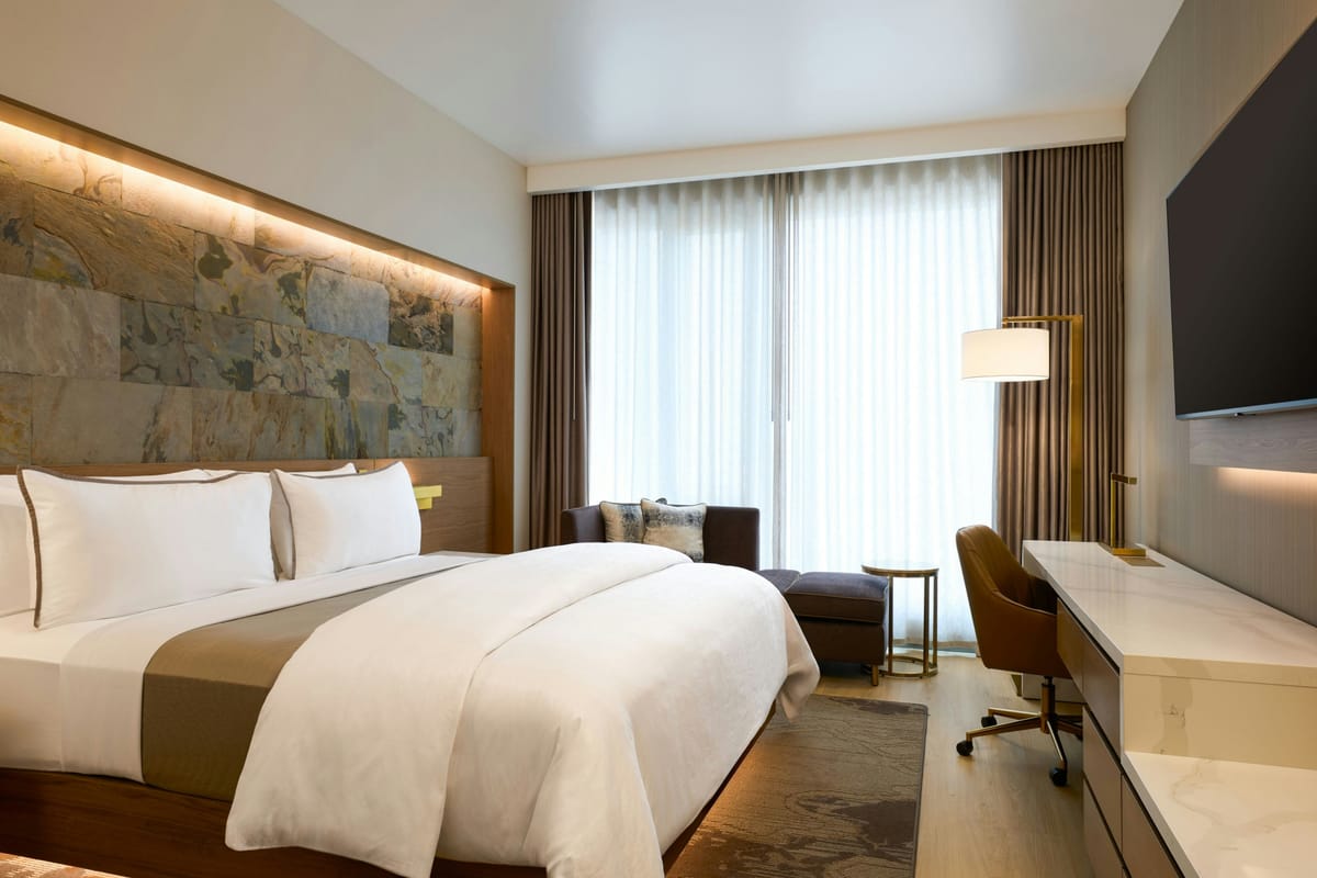The Westin Flushing LaGuardia Airport — 3