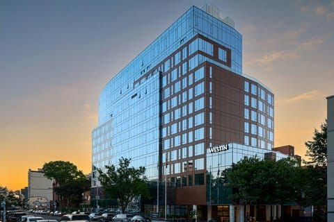 The Westin Flushing LaGuardia Airport — 4