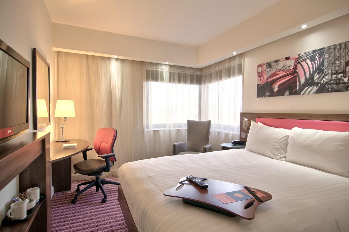 Hampton by Hilton London Croydon — 3
