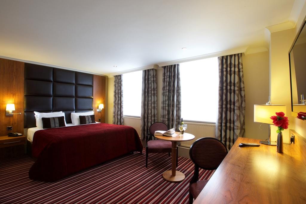 London Croydon Aerodrome Hotel by Sunday — 5