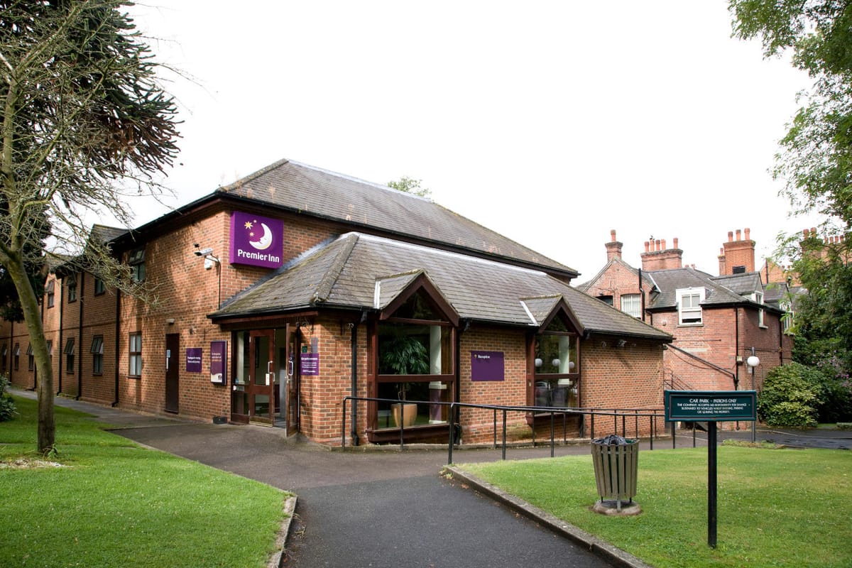 Premier Inn London Croydon South (A212) hotel — 1