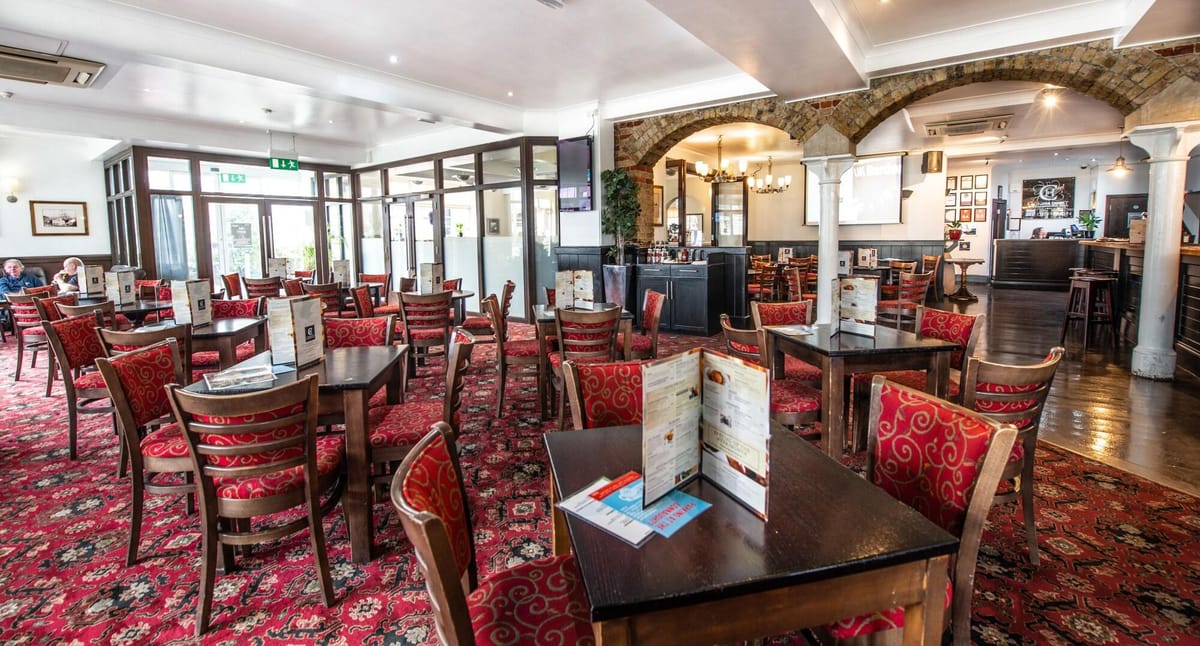Connaught House Hotel (Excel) — 4