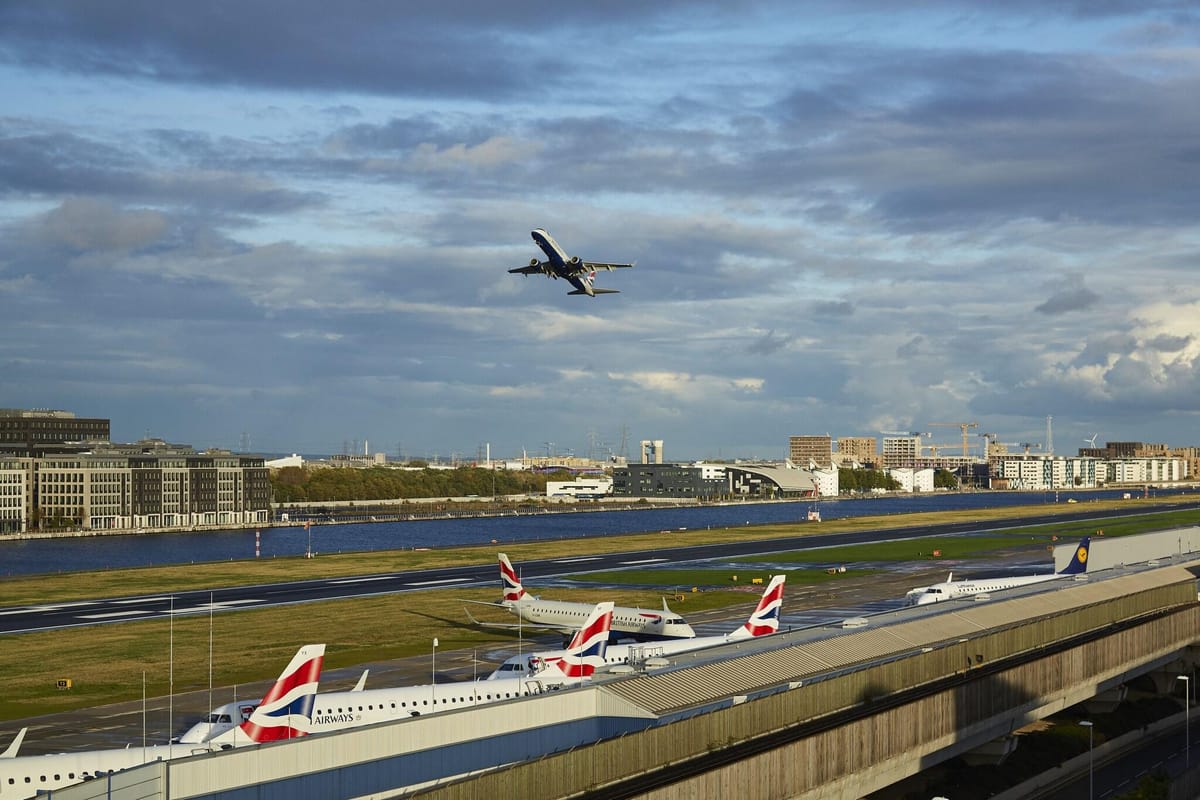 Courtyard by Marriott London City Airport — 4