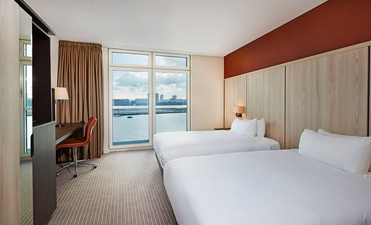 DoubleTree by Hilton London ExCeL — 1