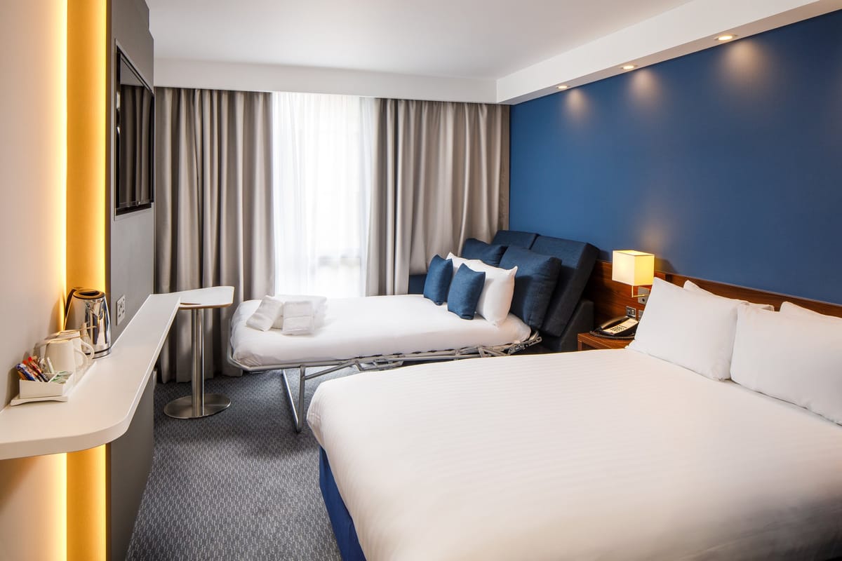 Holiday Inn Express London - Excel by IHG — 4