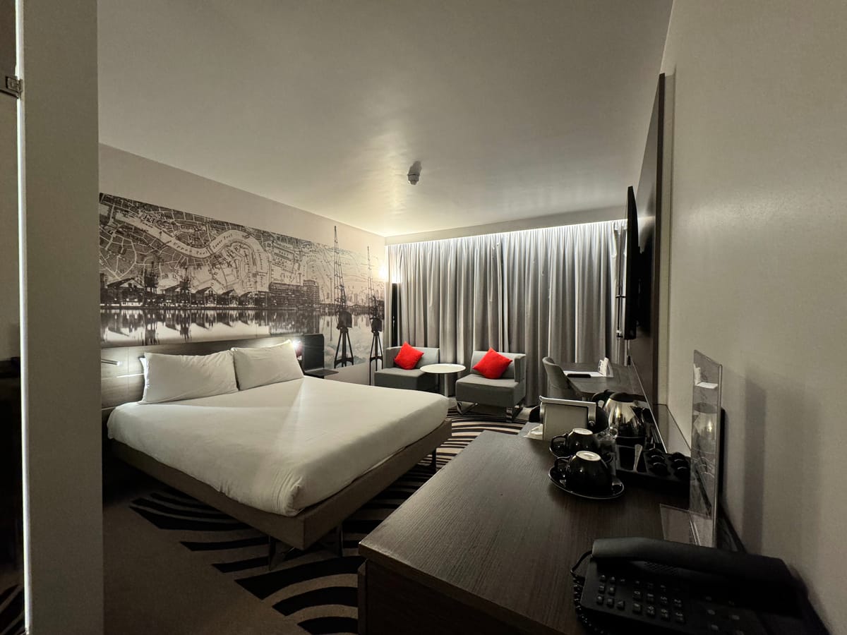 Novotel London Excel — 3