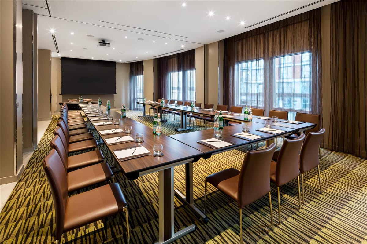 Radisson Blu Hotel, London Canary Wharf East — 5