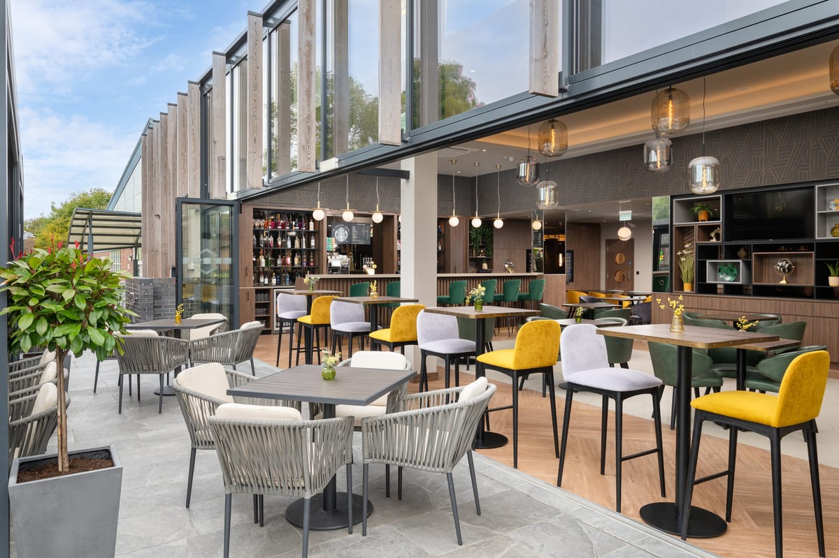 Holiday Inn London Gatwick - Worth by IHG — 3